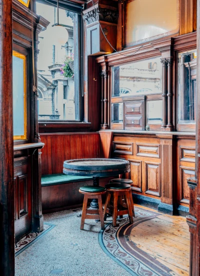 The Swan Bar (Whiskey #3)